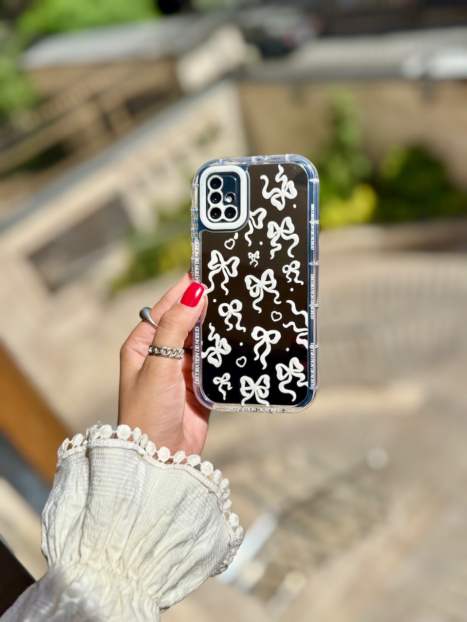 قاب پاپیون سفید آینه ای آیفون و اندروید (کدC2024)