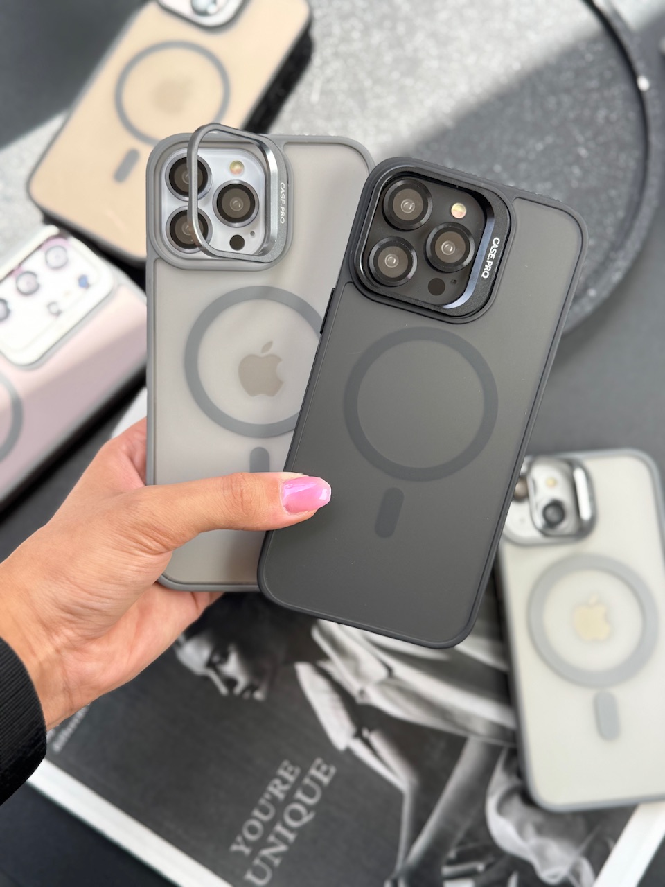 قاب Matte CasePro Lens with MagSafe استند شو با لنز رینگی (کدC1608) - تصویر 6