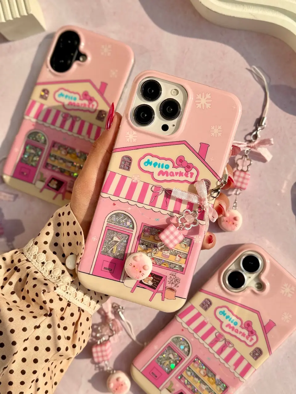 قاب موبایل hello market